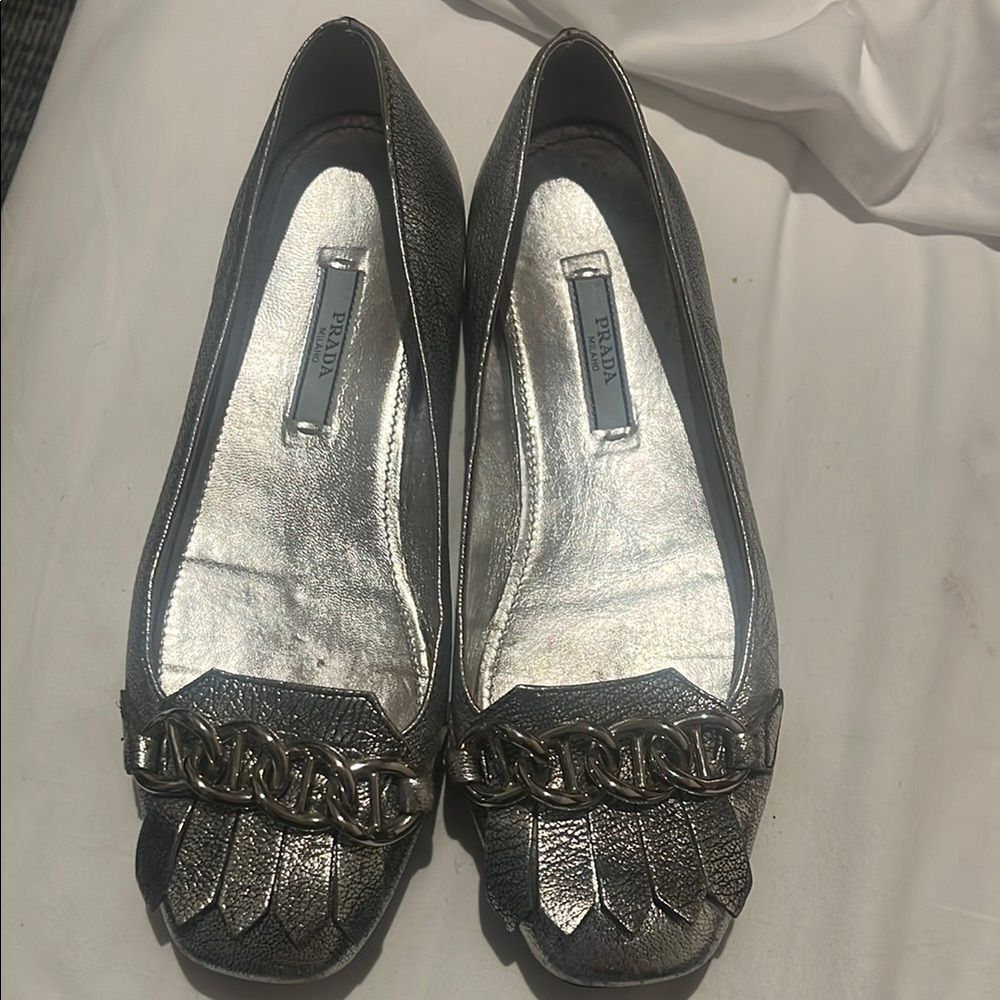 Prada Leather Chain-Link Accents Ballet Flats Women's Size: 6.5 - Picture 14 of 16